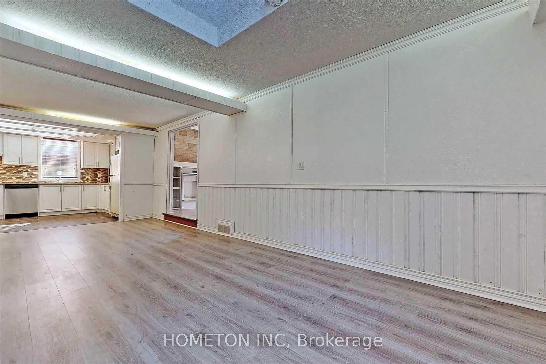 95 Yongehurst Road Property Photo 13