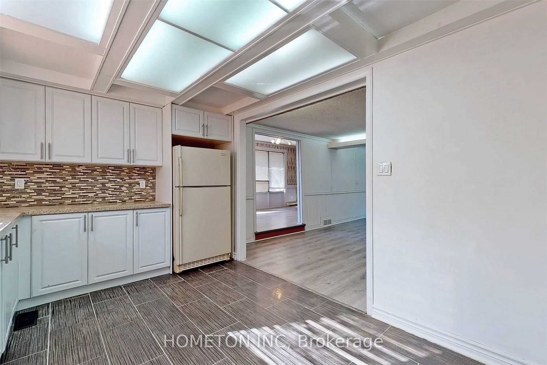 95 Yongehurst Road Property Photo 17