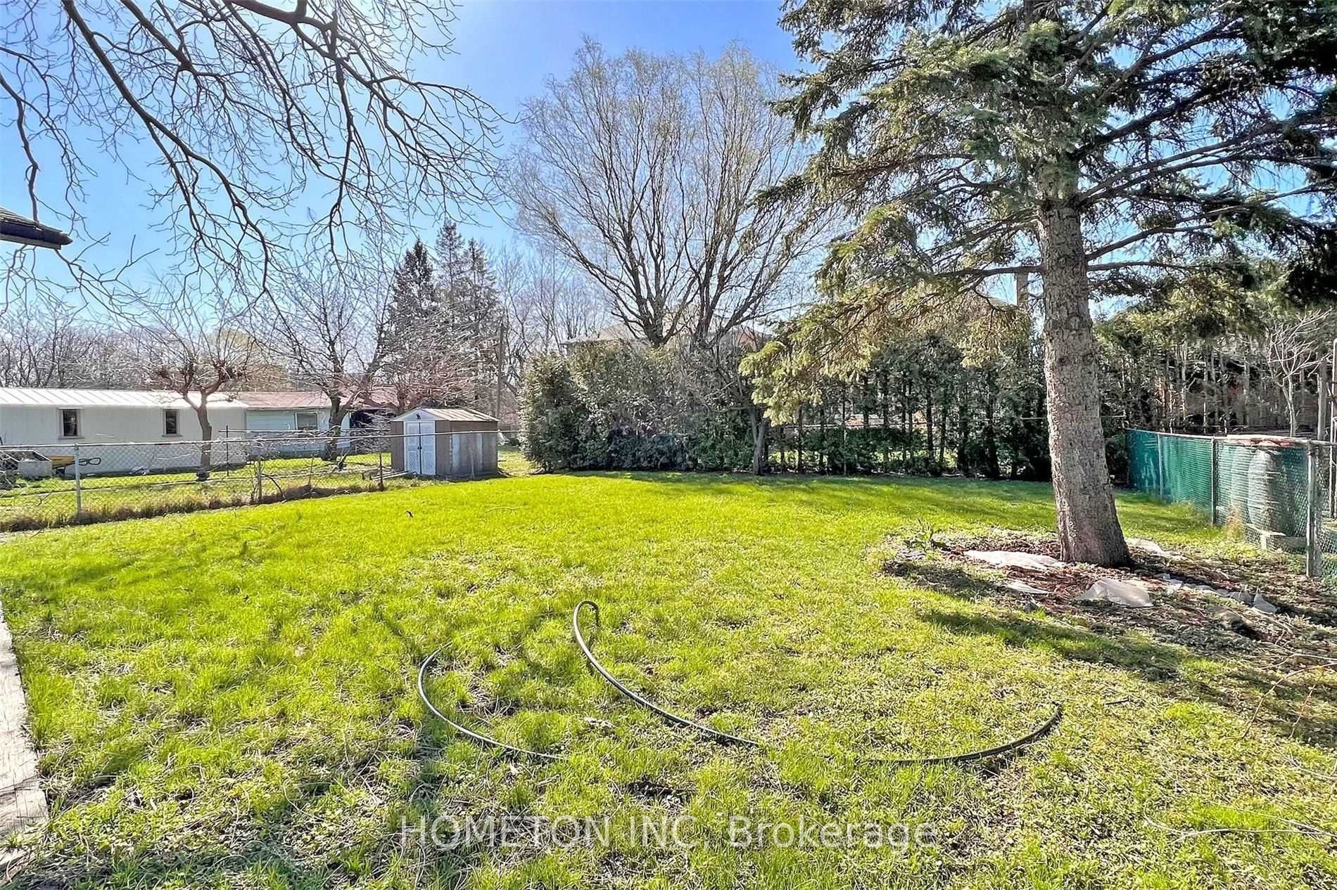 95 Yongehurst Road Property Photo 33