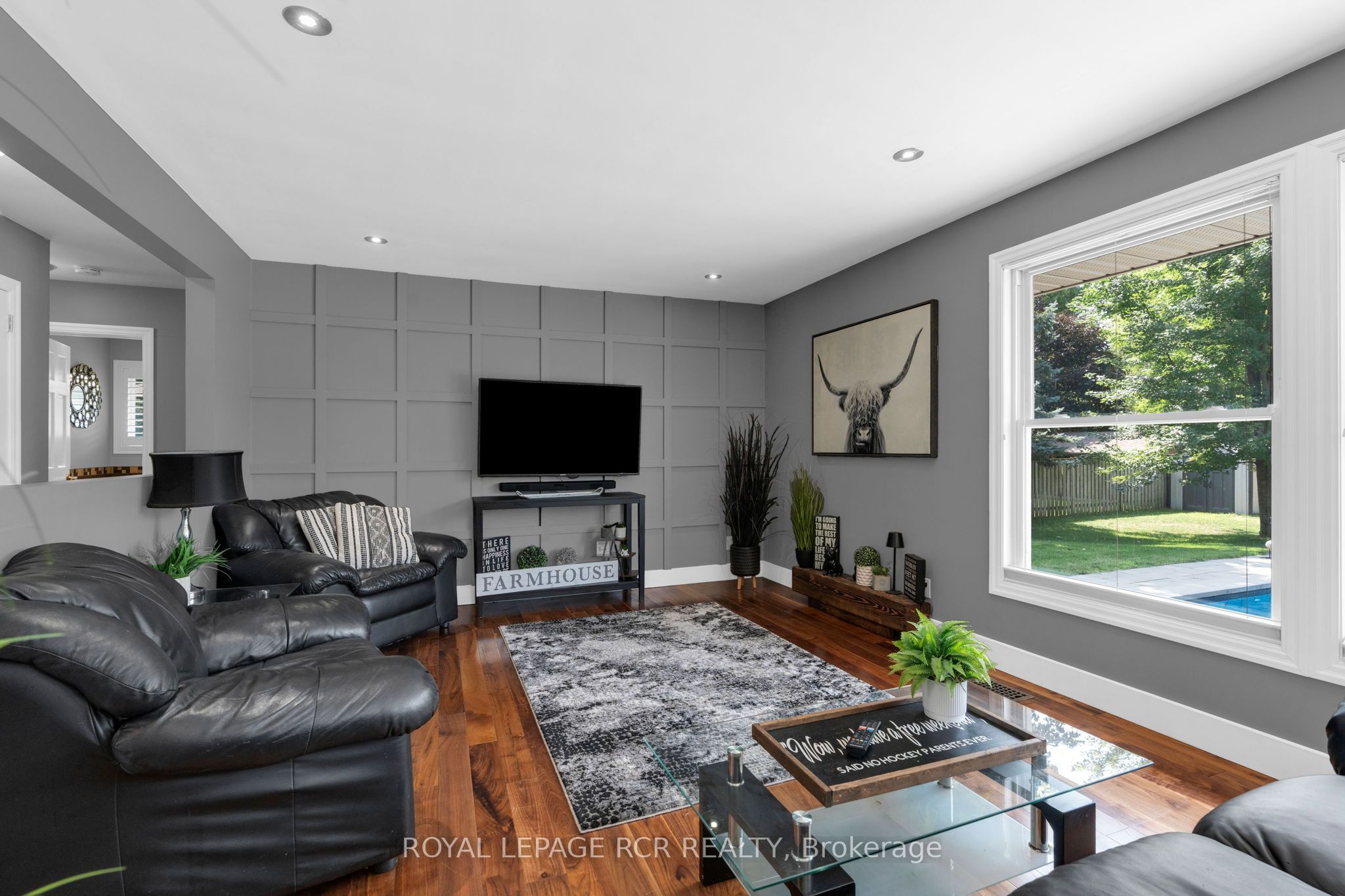 20 Douglas Drive Property Photo 6