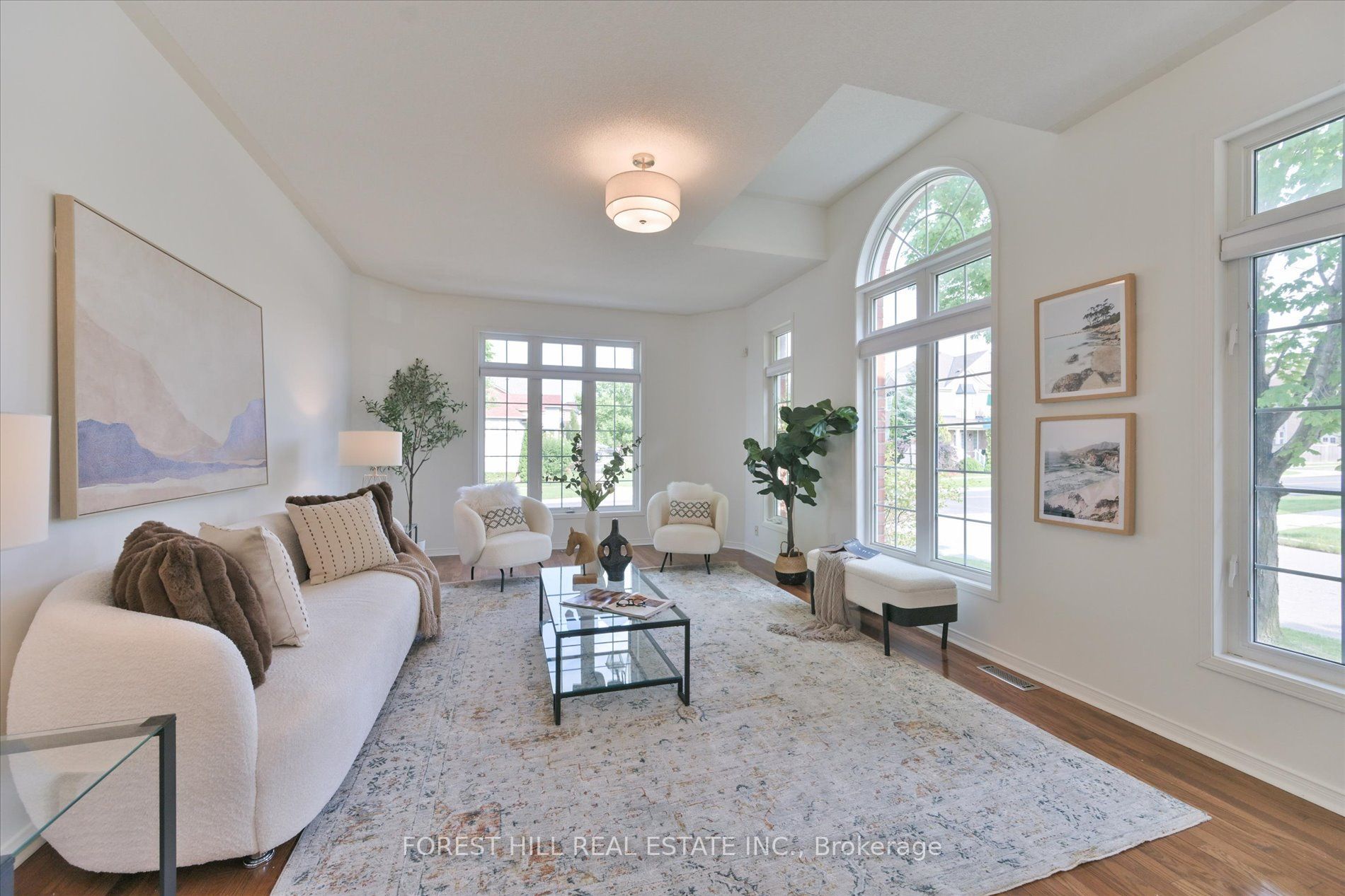 10 Delray Drive Property Photo 7