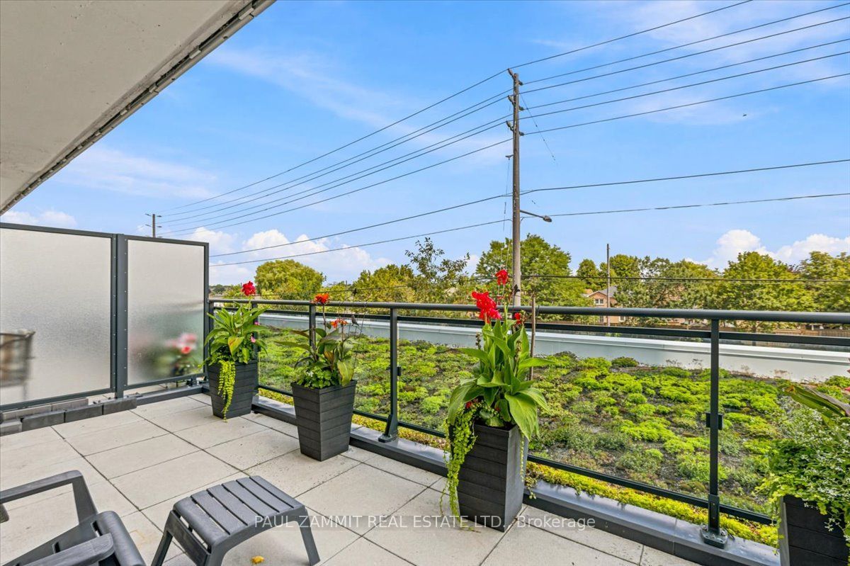 7890 Bathurst Street 203 Property Photo 20