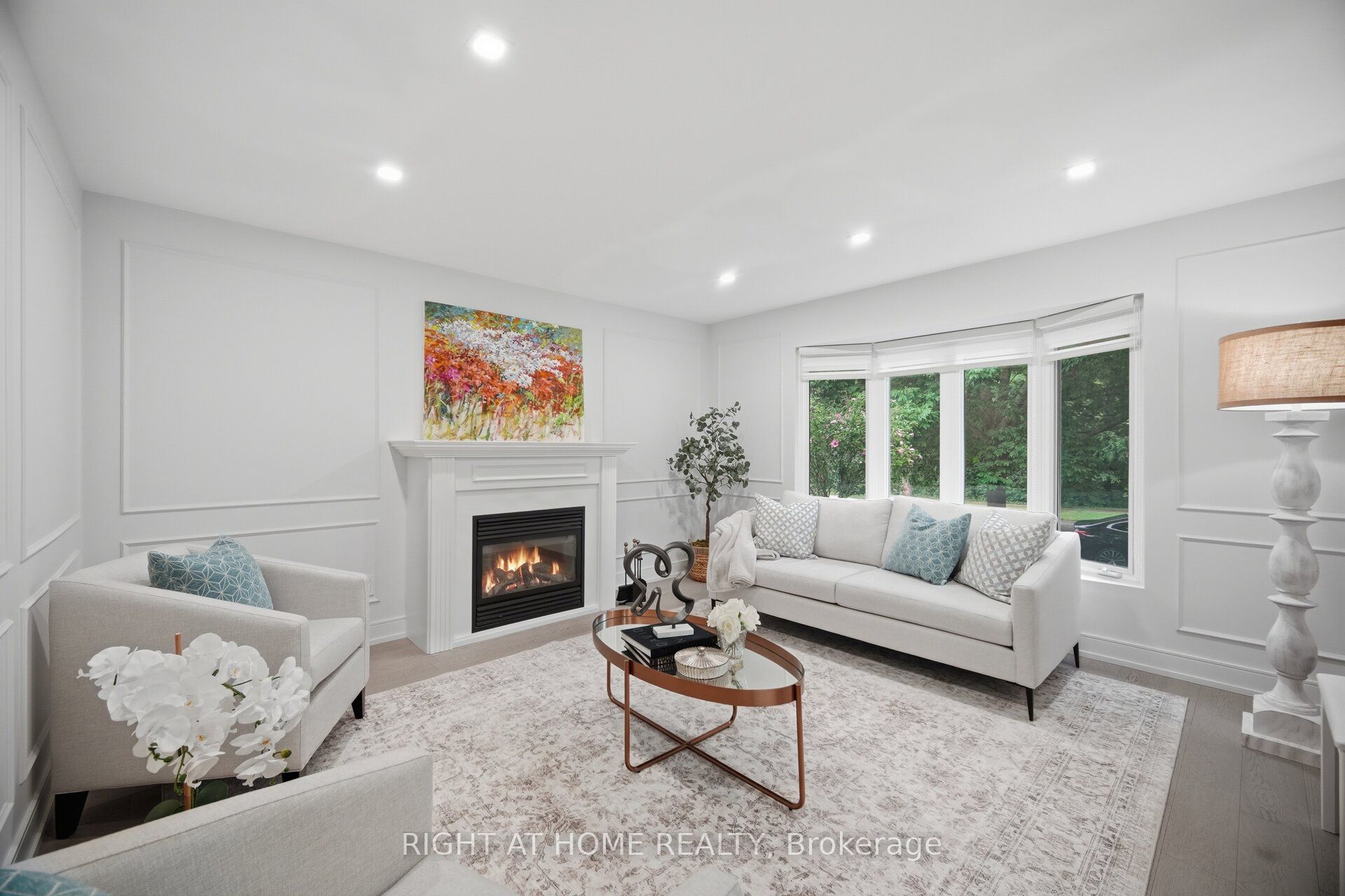 4 Simmons Crescent Property Photo 2
