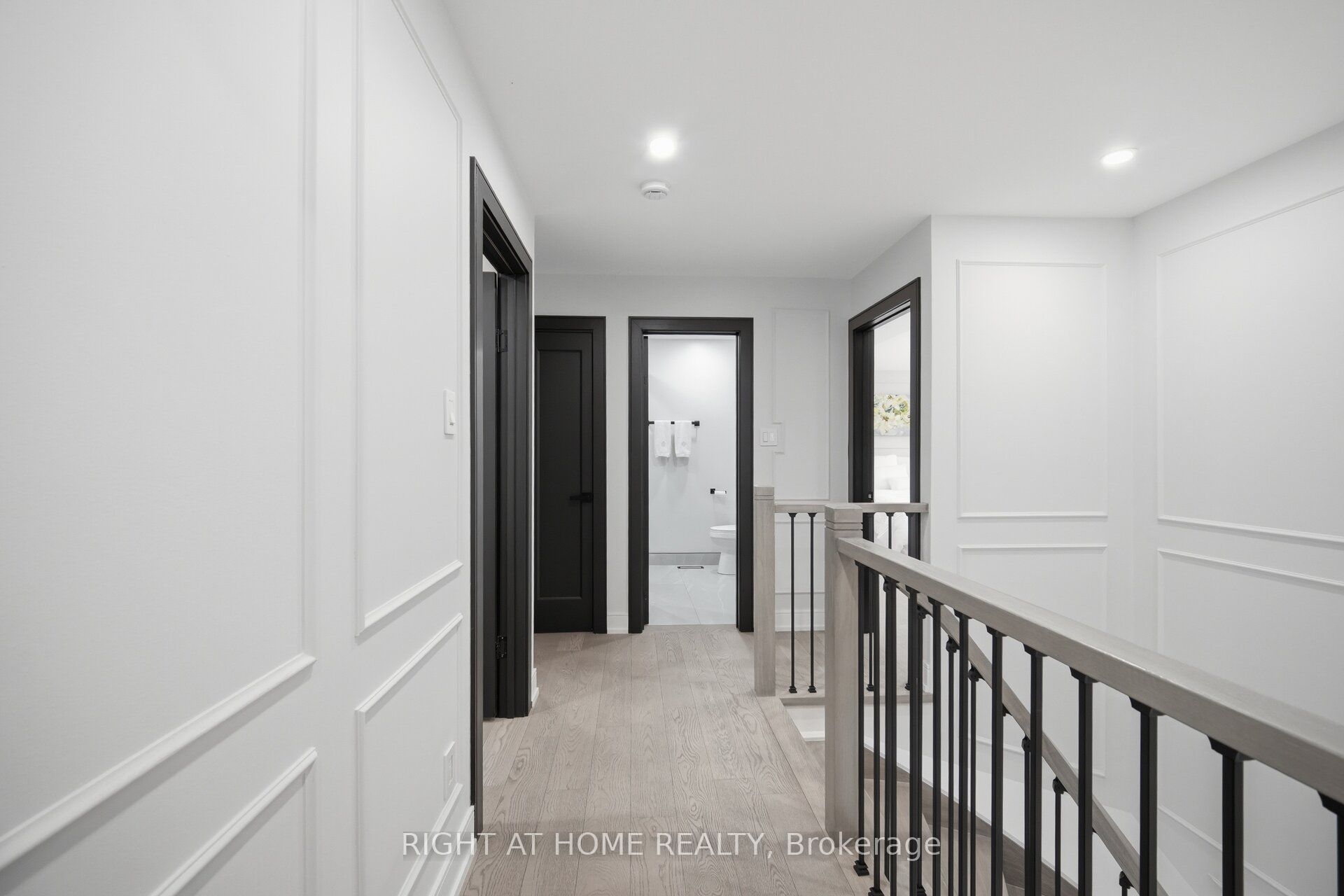 4 Simmons Crescent Property Photo 16
