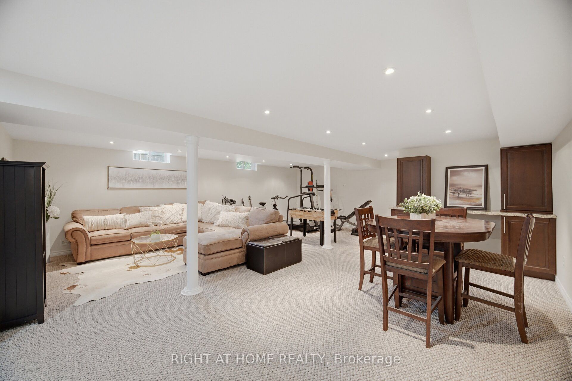 4 Simmons Crescent Property Photo 34