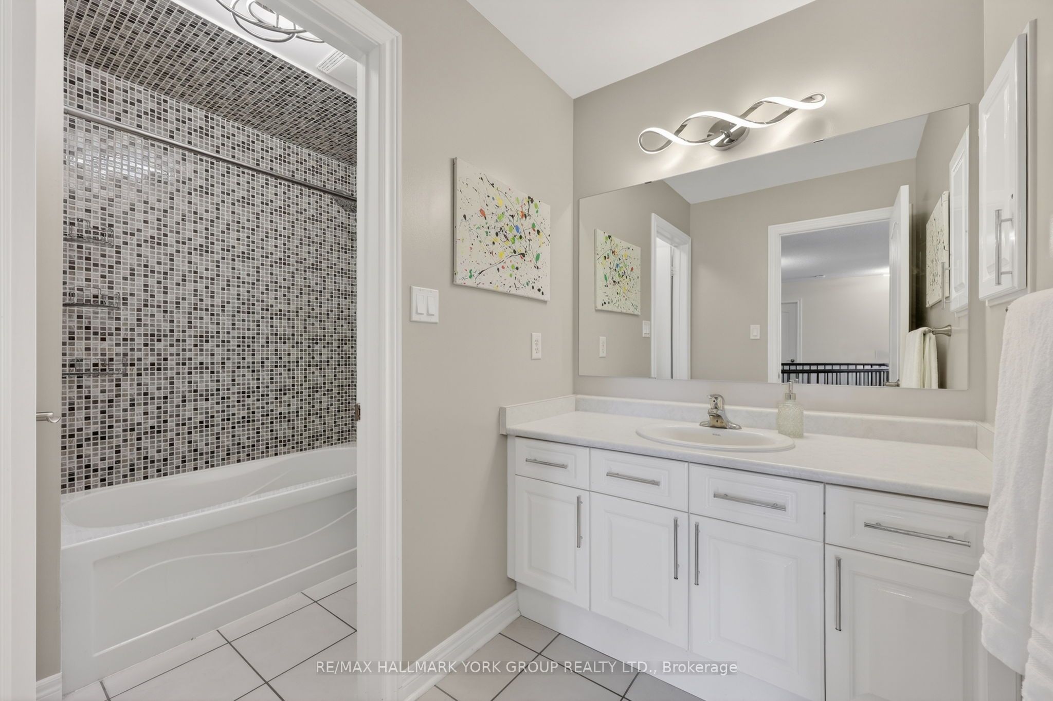 75 Mclarty Gate Property Photo 19