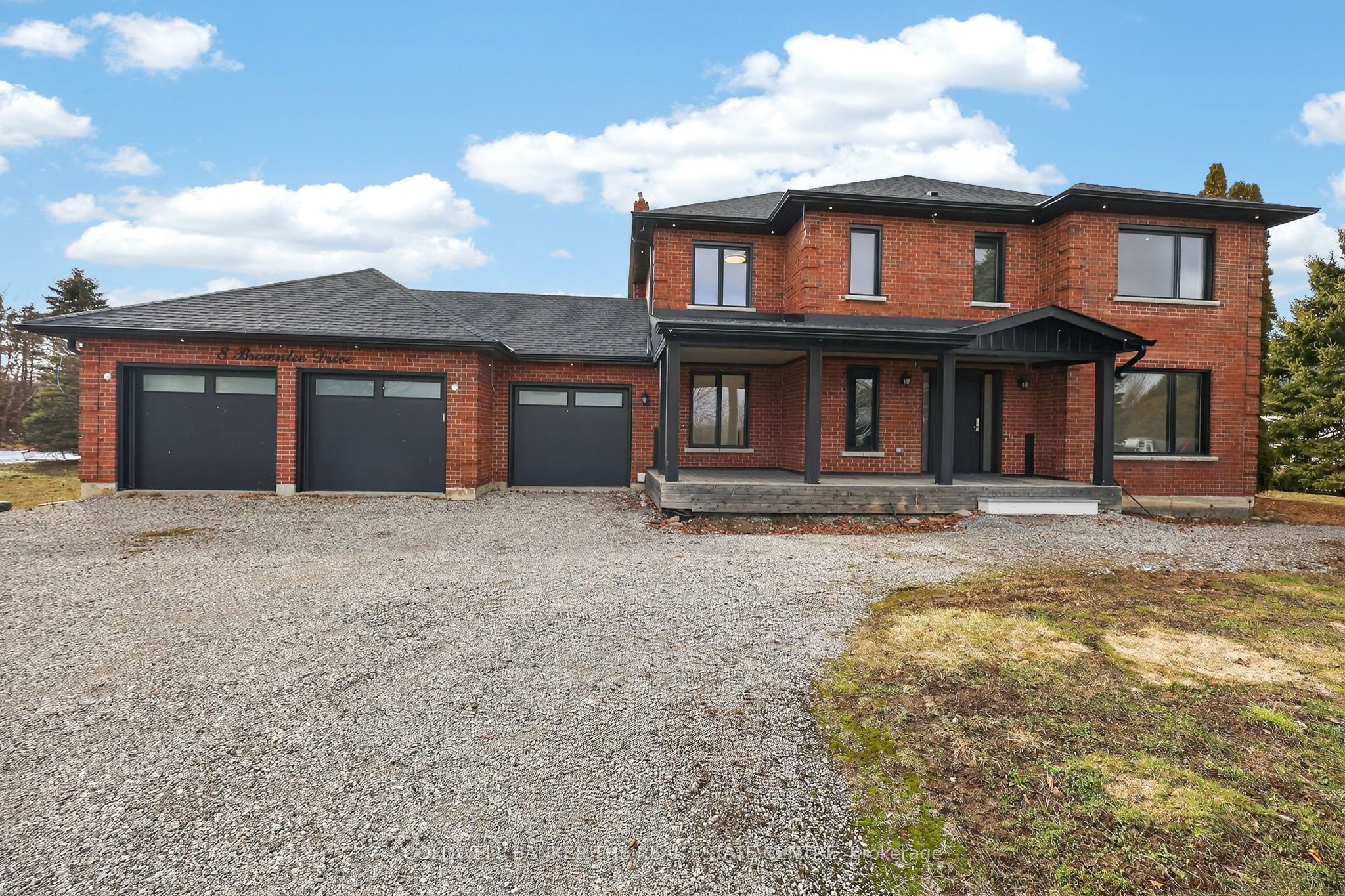 8 Brownlee Drive Property Photo 3