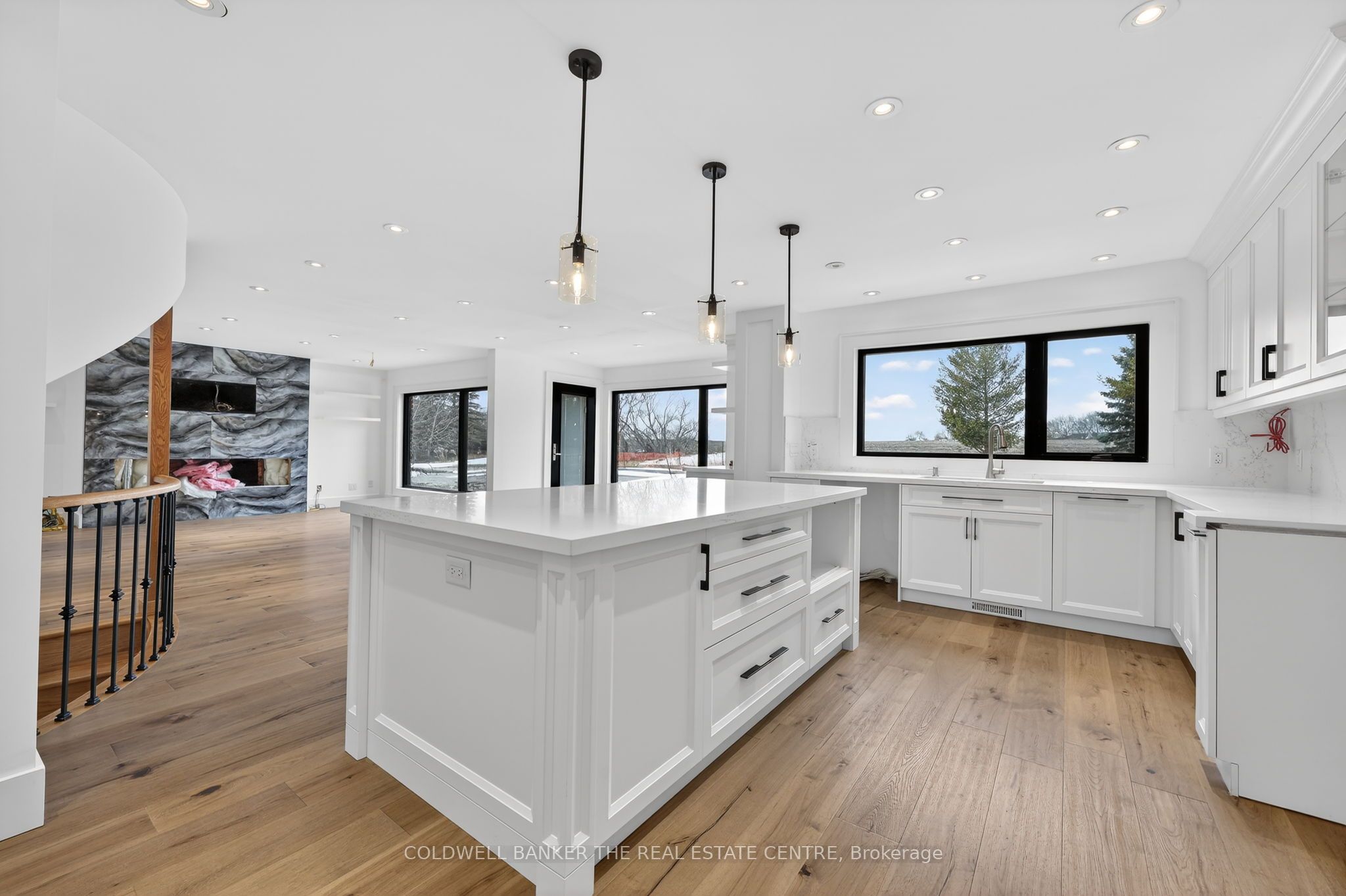 8 Brownlee Drive Property Photo 12