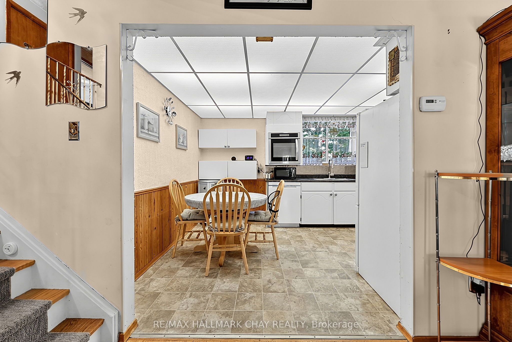 11 Second Street Property Photo 8