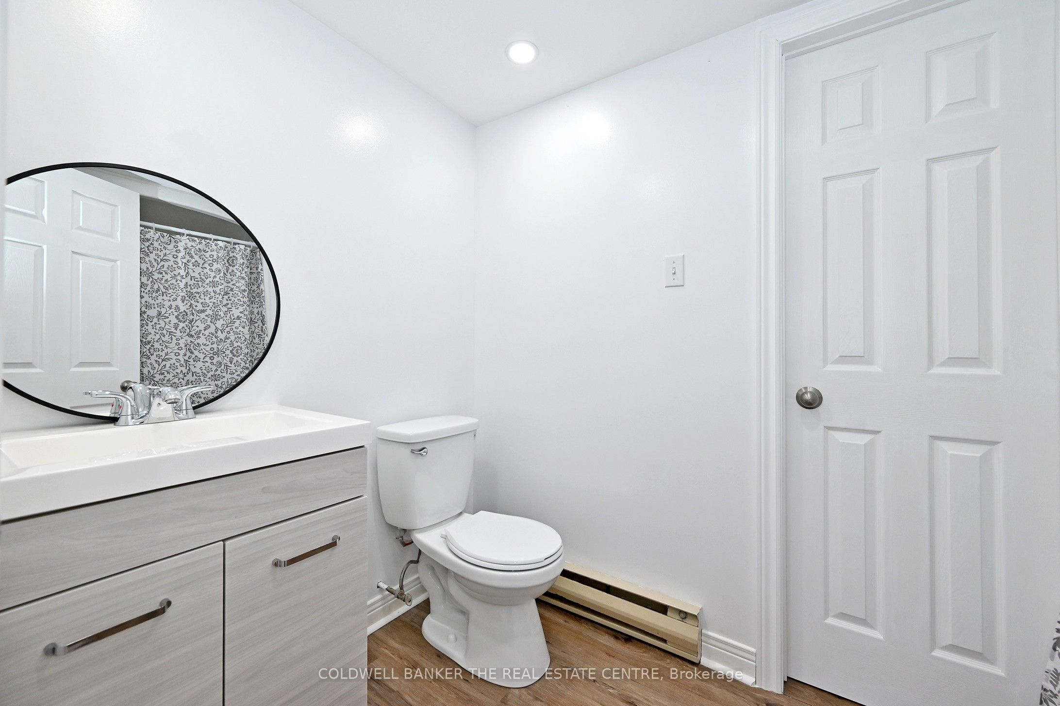 194 Chambers Crescent Property Photo 42