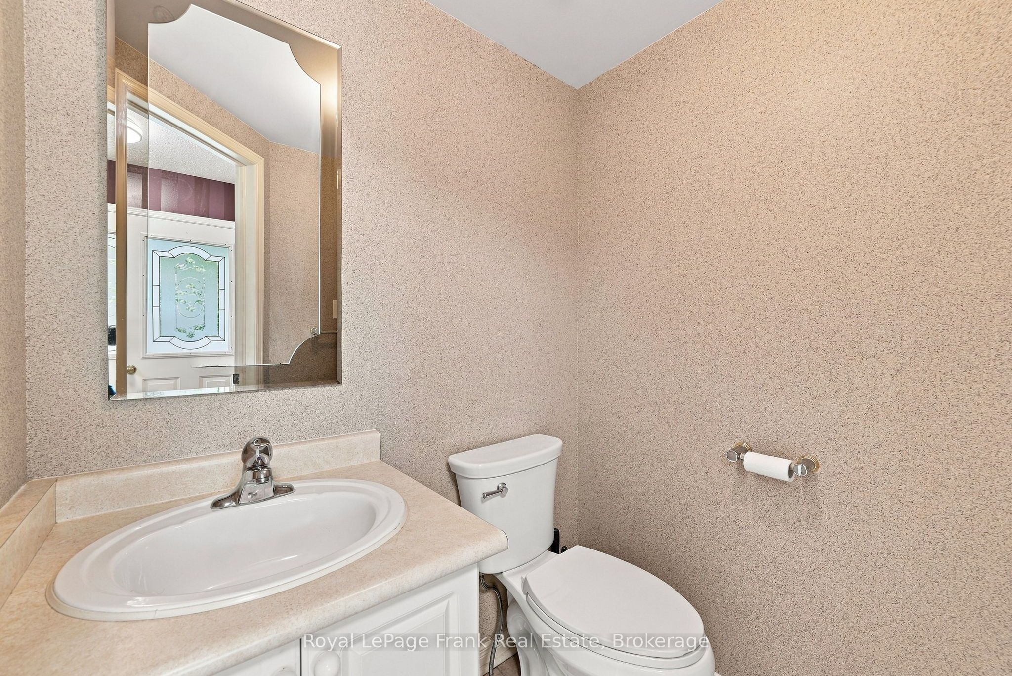 69 Alberta Drive Property Photo 10