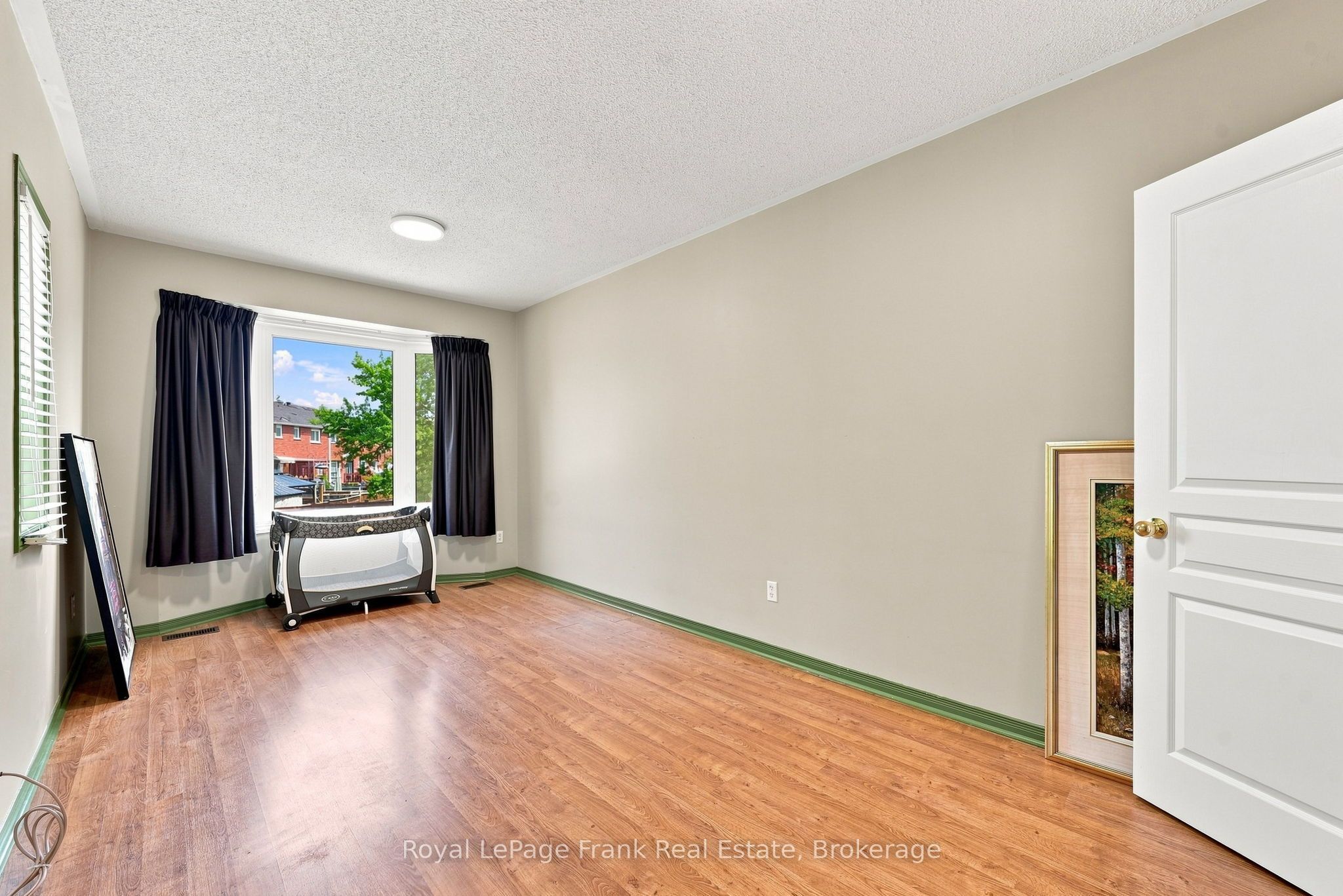 69 Alberta Drive Property Photo 24