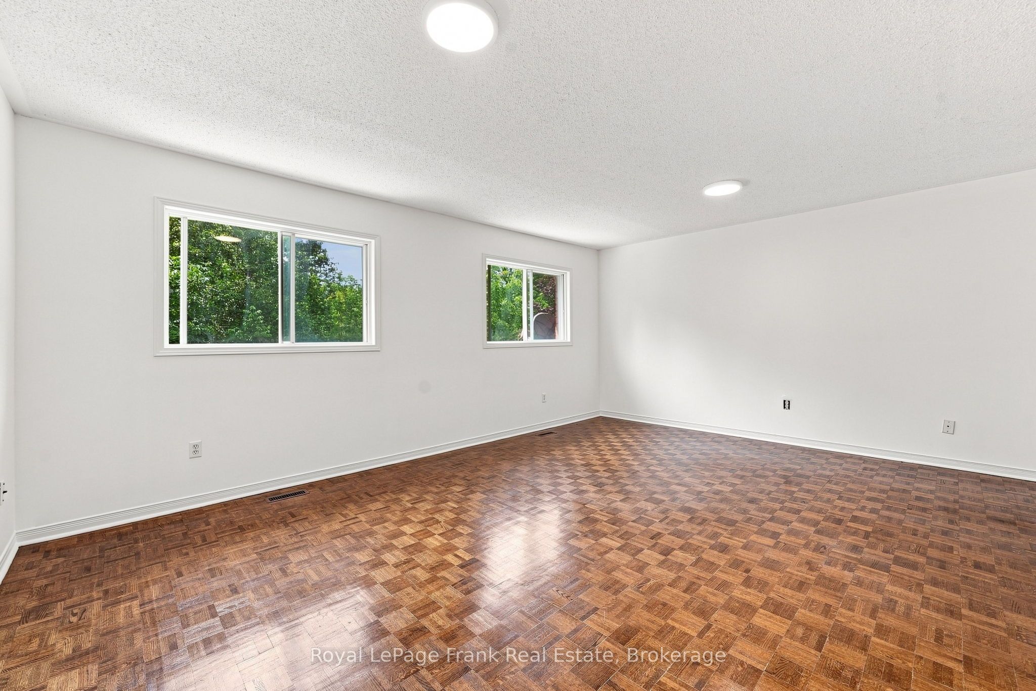 69 Alberta Drive Property Photo 29