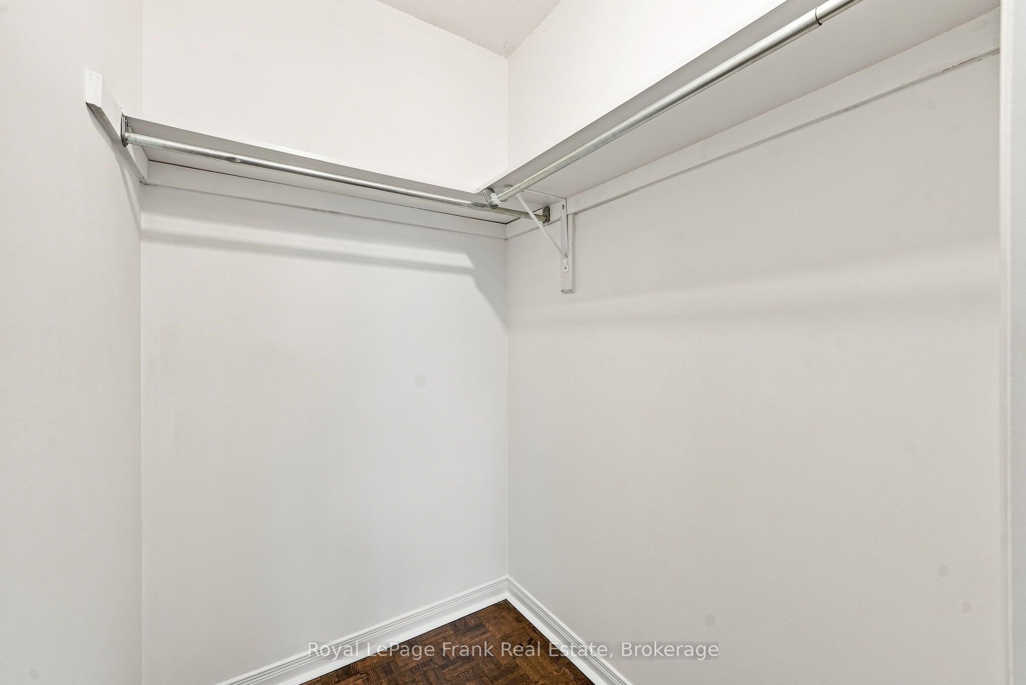 69 Alberta Drive Property Photo 34