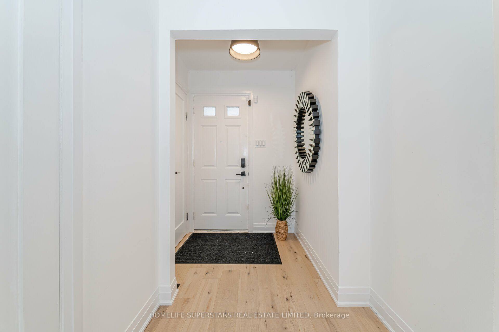 3 New Seabury Drive Property Photo 4