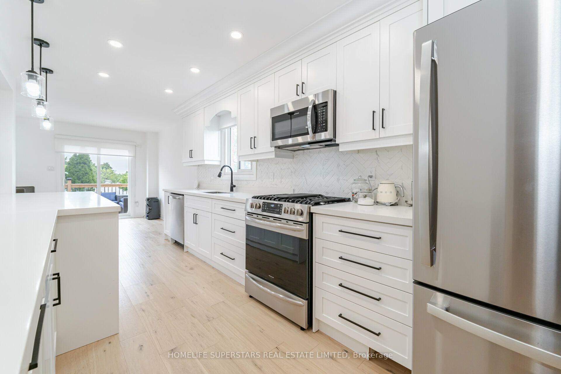 3 New Seabury Drive Property Photo 8