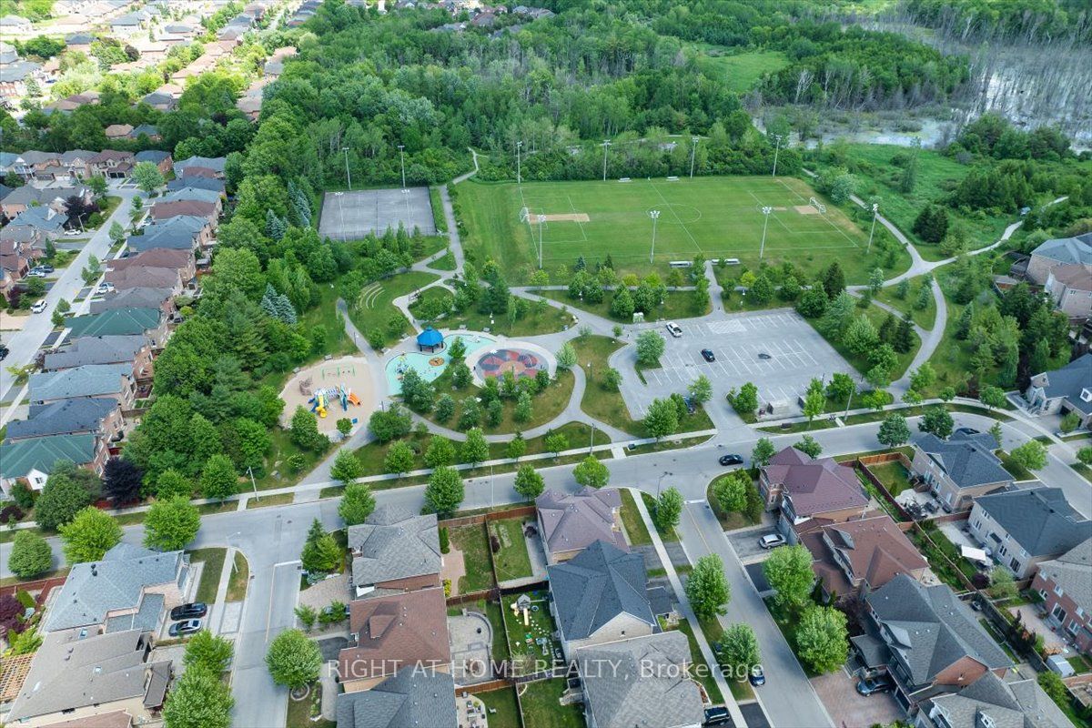 25 Longwood Avenue Property Photo 29