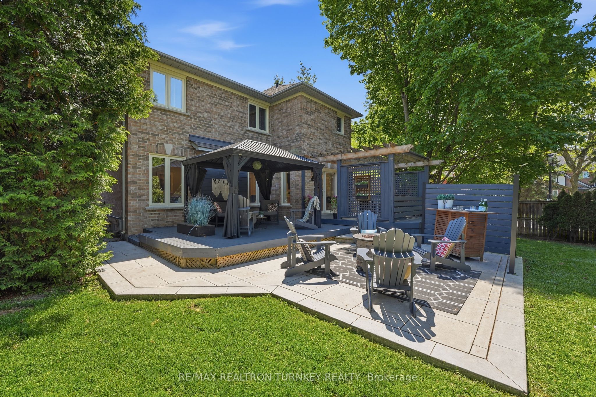 818 Exceller Circle Property Photo 1