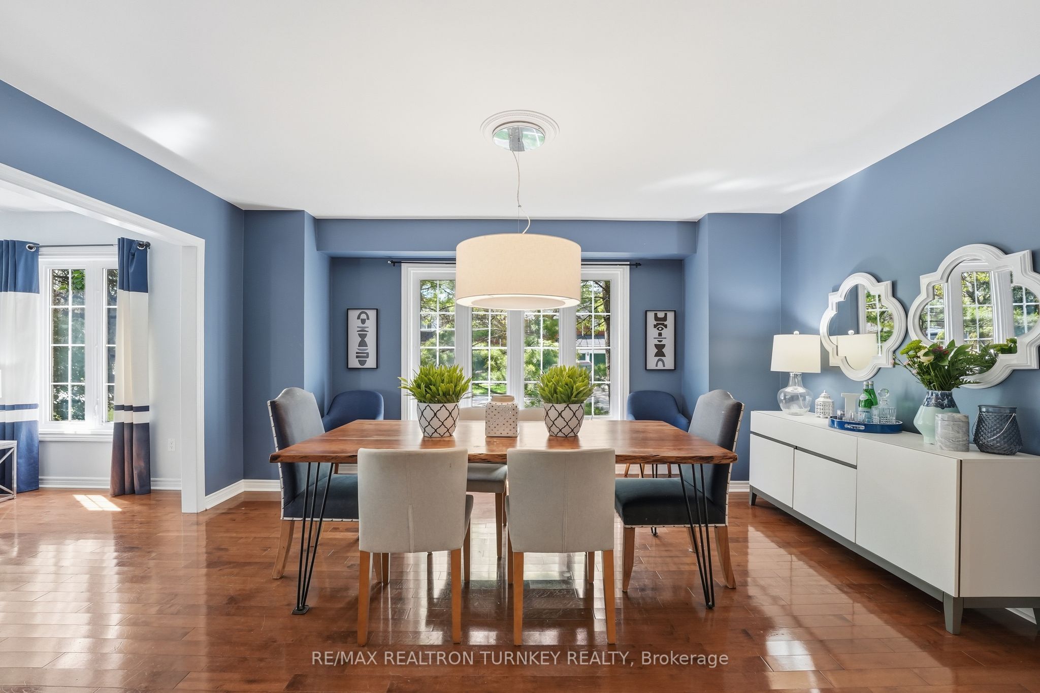 818 Exceller Circle Property Photo 14