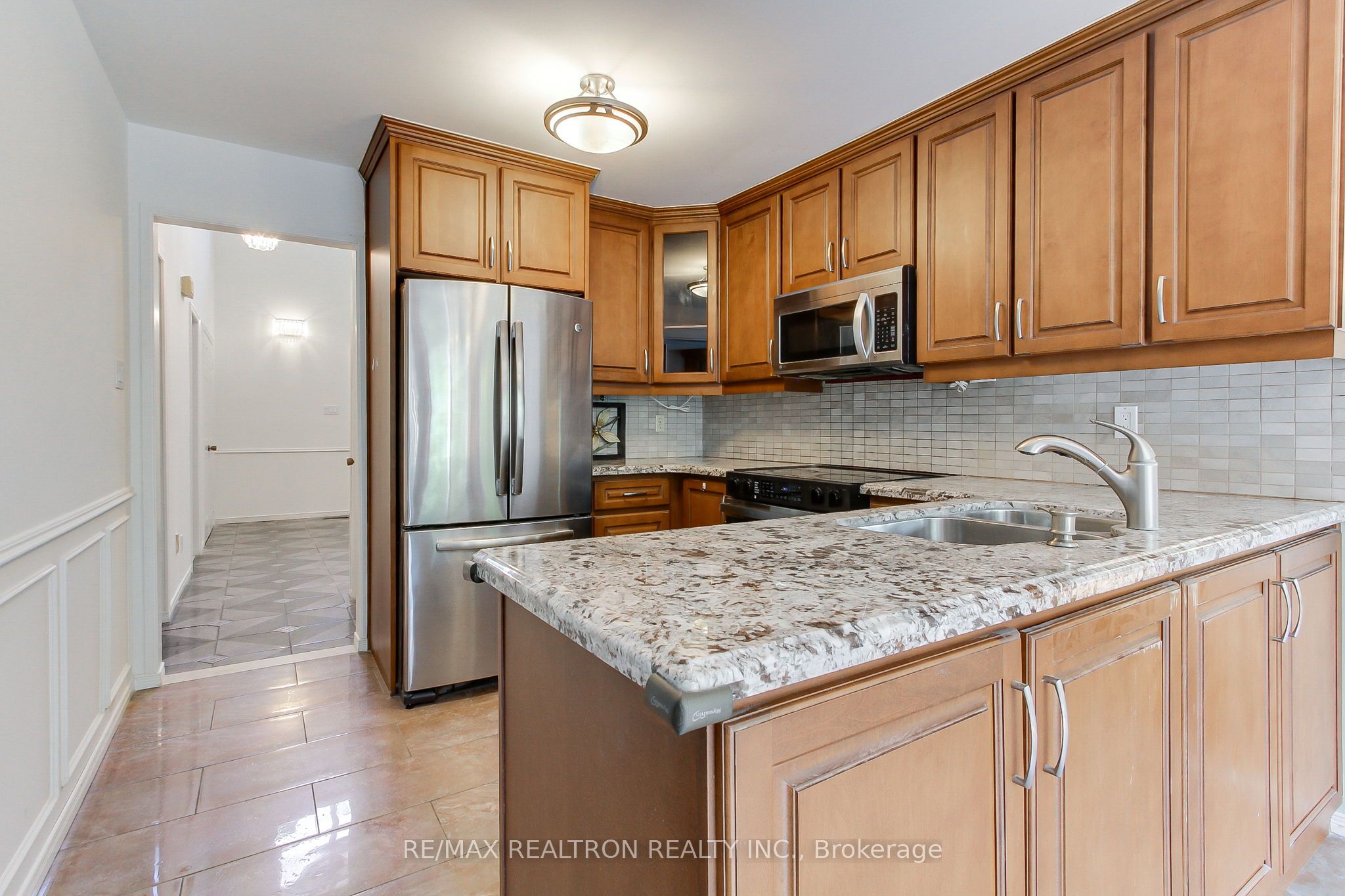 19 Crystal Drive N Property Photo 14