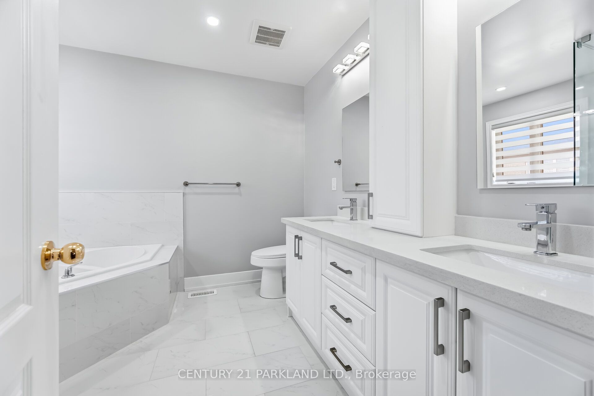 15 Jonas Millway Property Photo 27