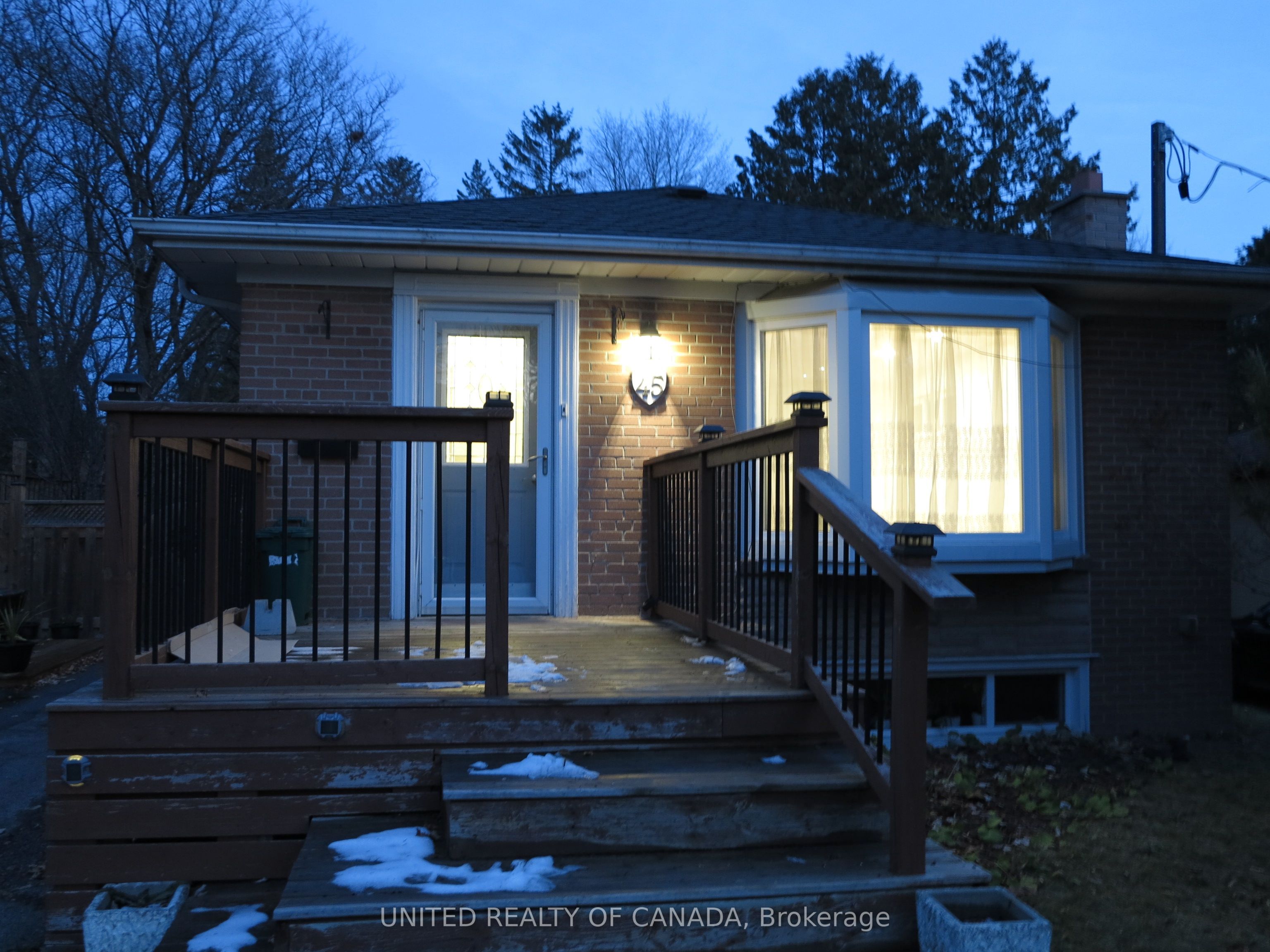 45 Bayview Parkway Property Photo 2