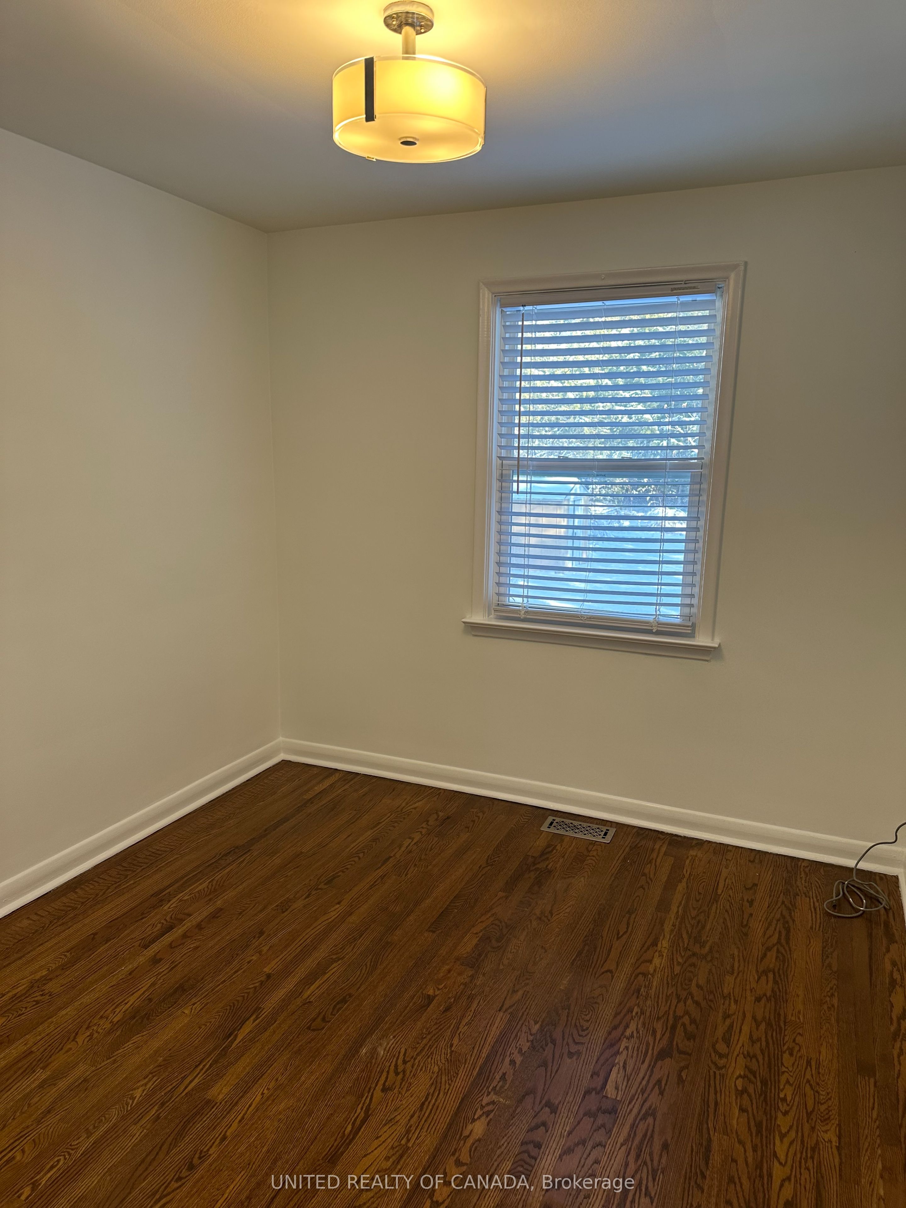45 Bayview Parkway Property Photo 9