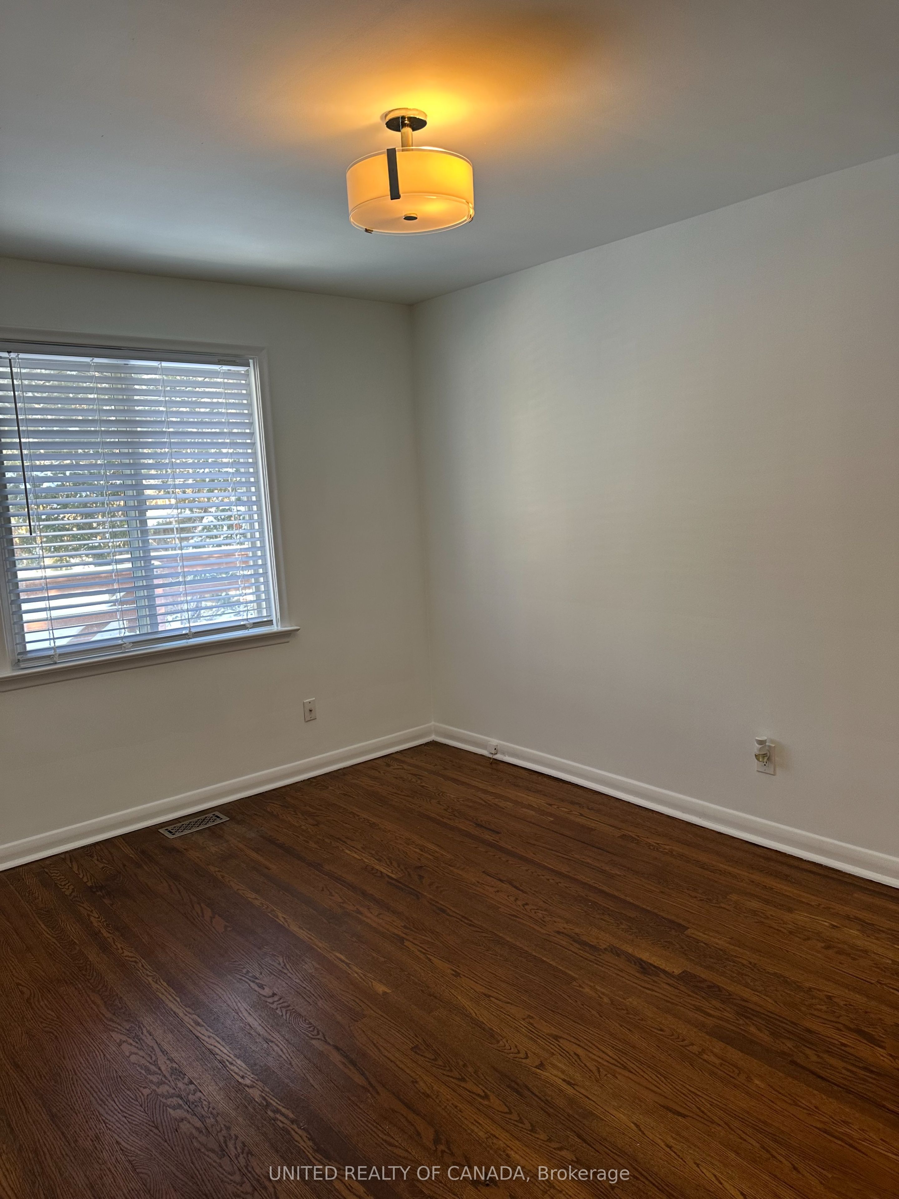 45 Bayview Parkway Property Photo 10