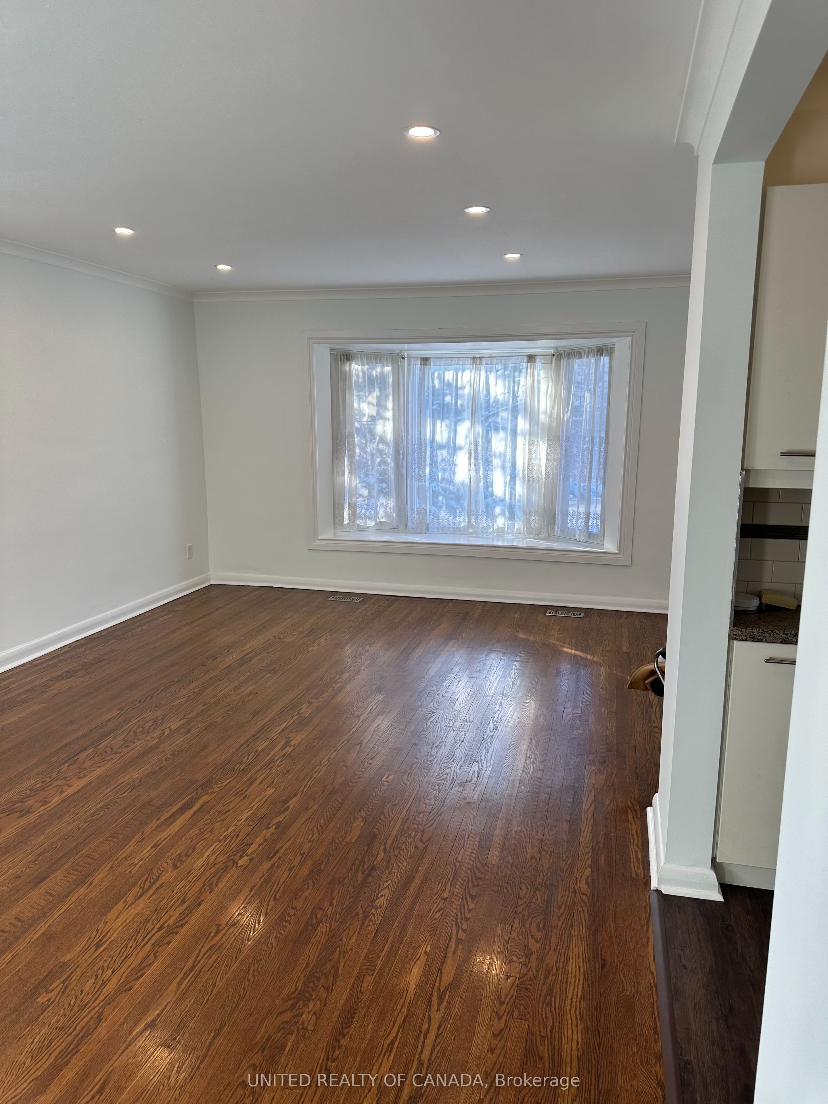45 Bayview Parkway Property Photo 13