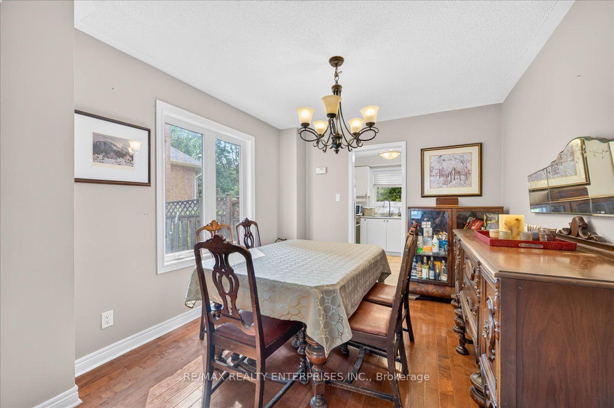 844 Hollander Road Property Photo 9