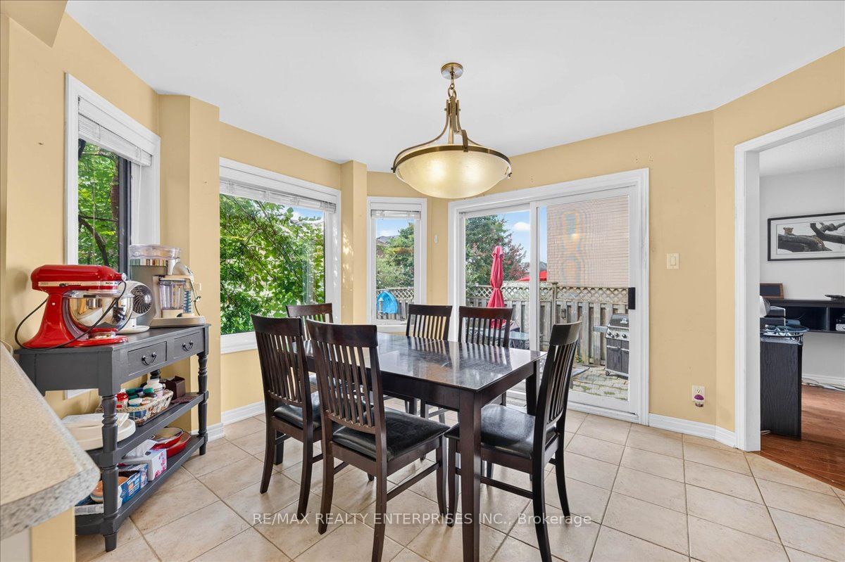 844 Hollander Road Property Photo 16
