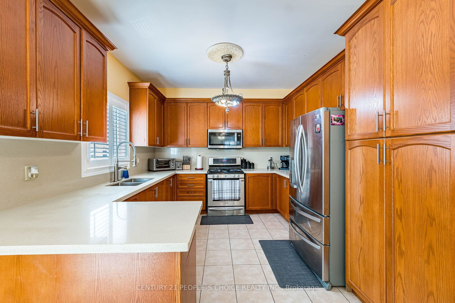 233 Vellore Avenue Property Photo 9
