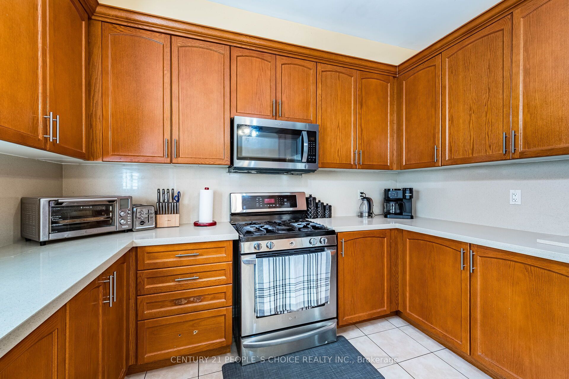 233 Vellore Avenue Property Photo 11