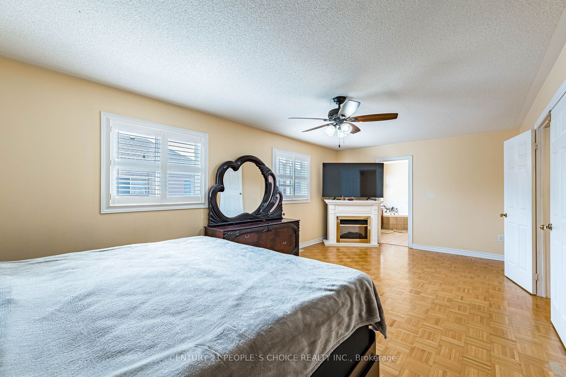 233 Vellore Avenue Property Photo 18