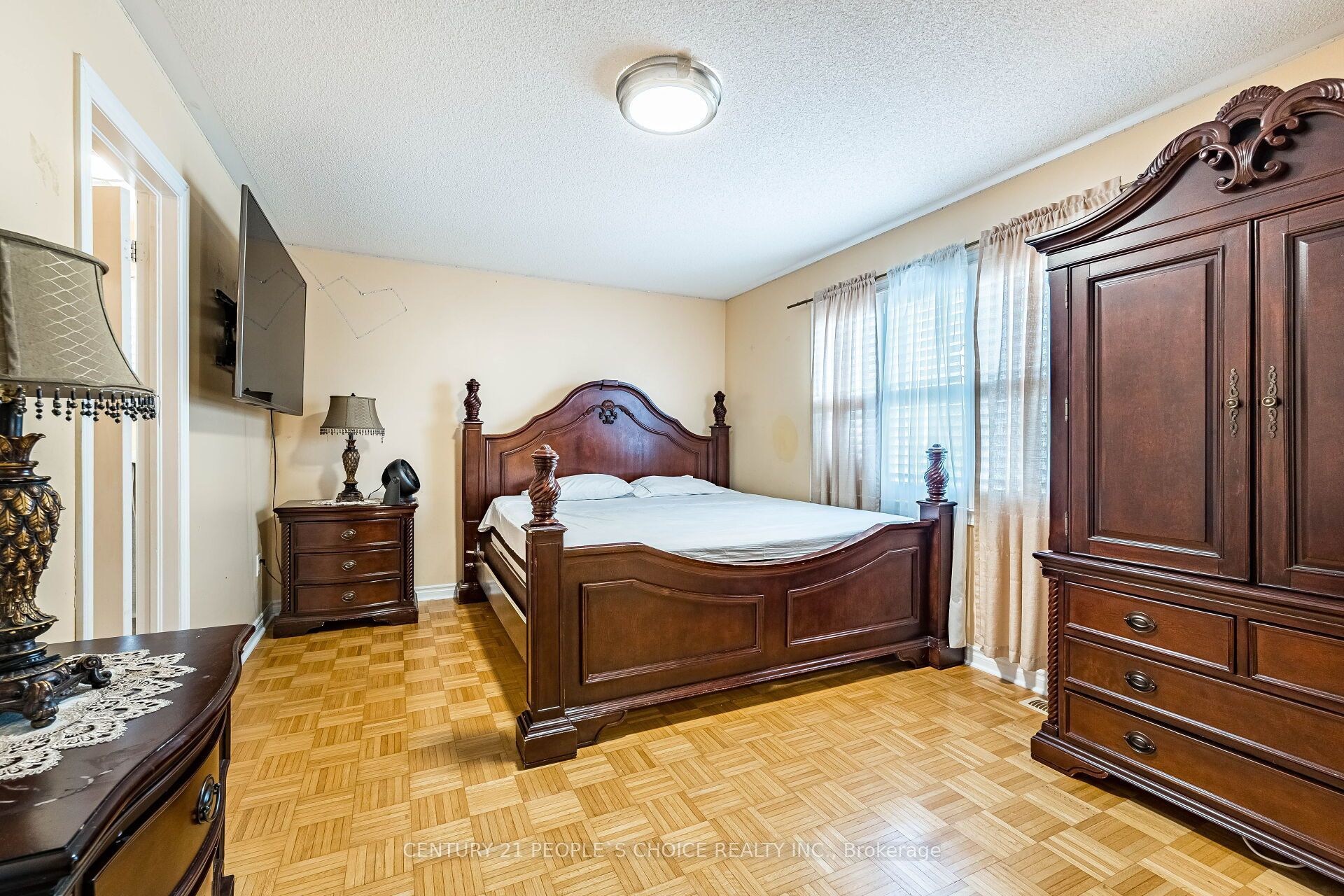 233 Vellore Avenue Property Photo 19