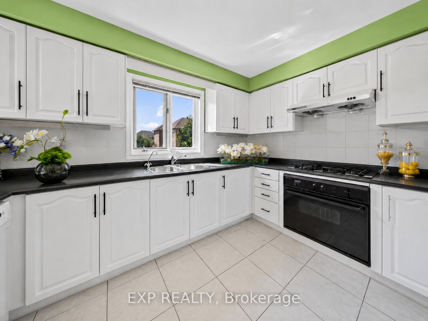 19 Springbrook Drive Property Photo 15