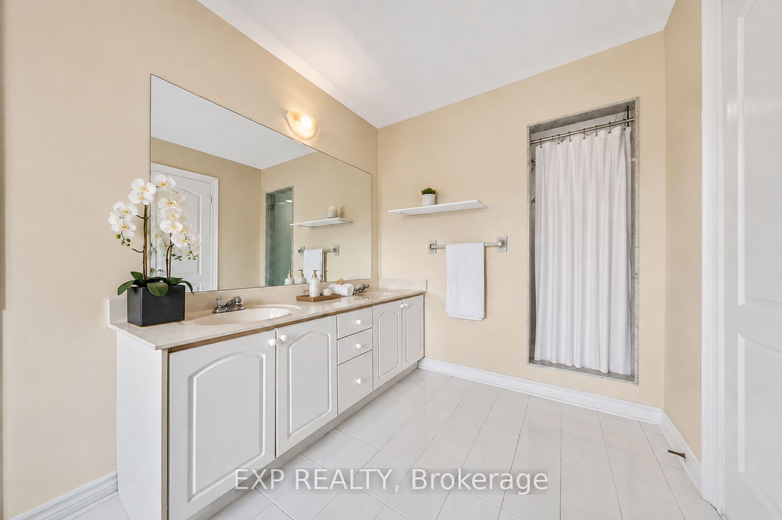 19 Springbrook Drive Property Photo 18