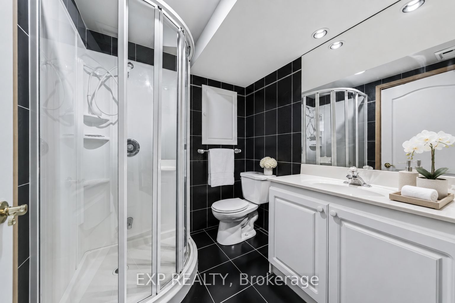 19 Springbrook Drive Property Photo 28