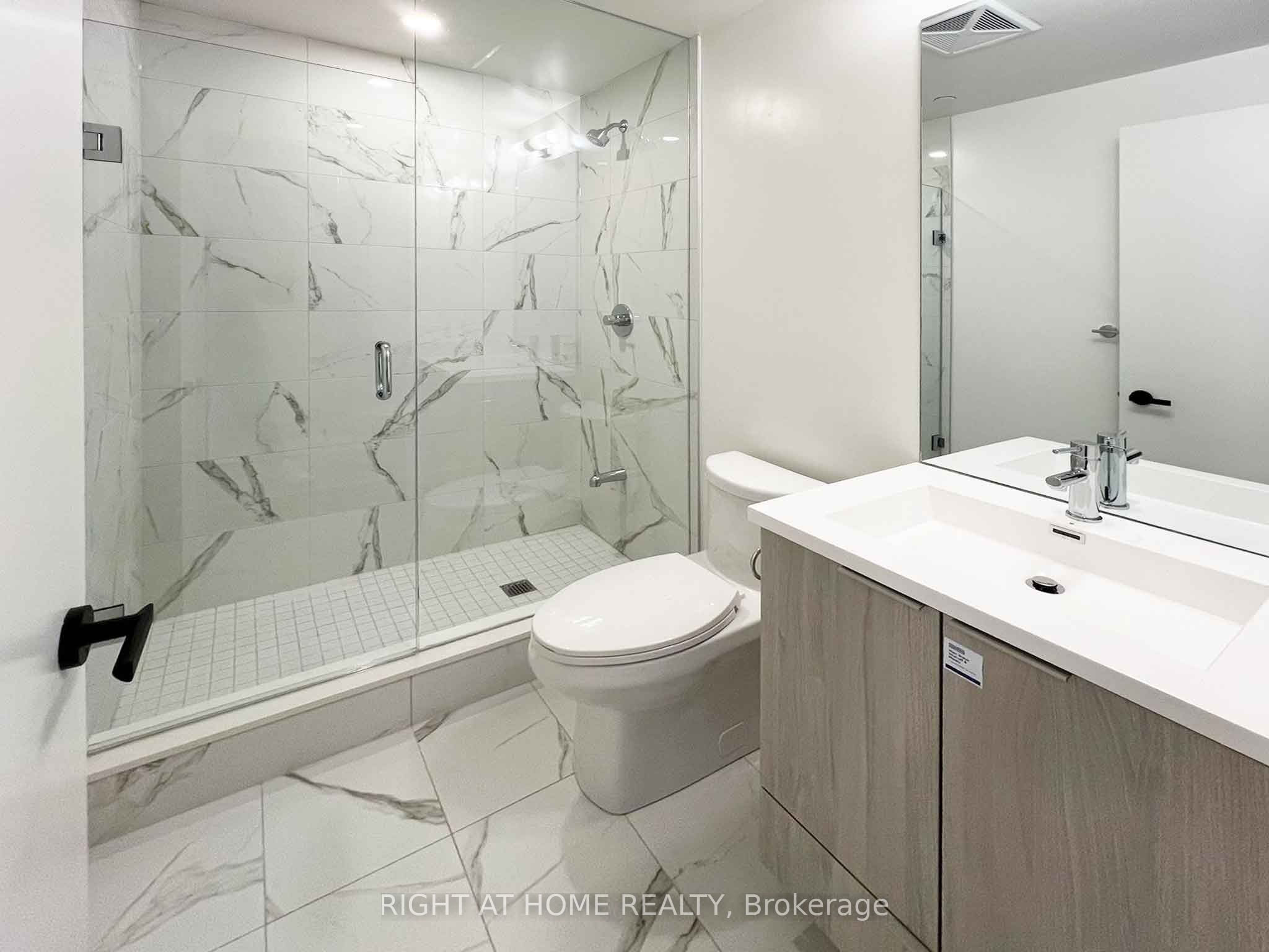 8 Interchange Way 3907 Property Photo 7