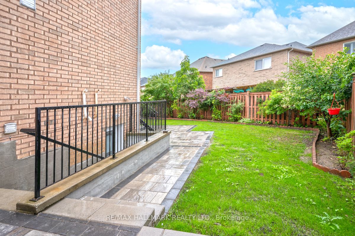 77 Wheelwright Drive Bsmt Property Photo 8