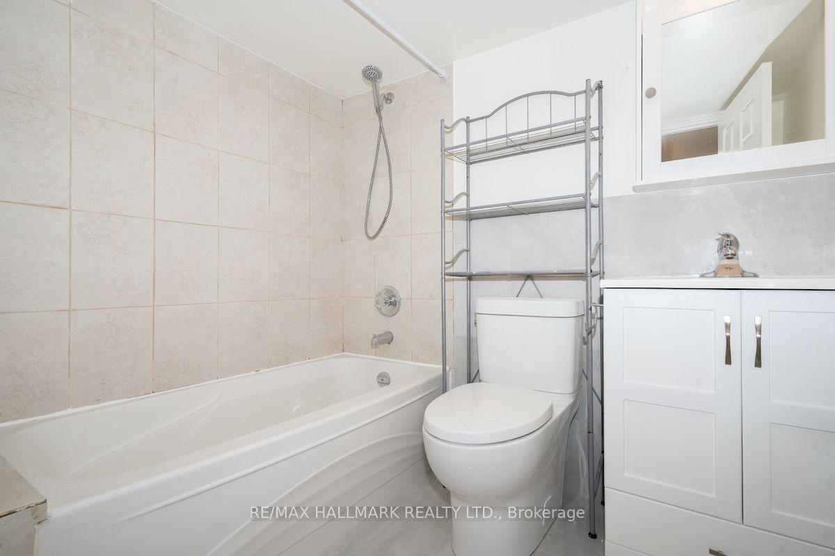77 Wheelwright Drive Bsmt Property Photo 17