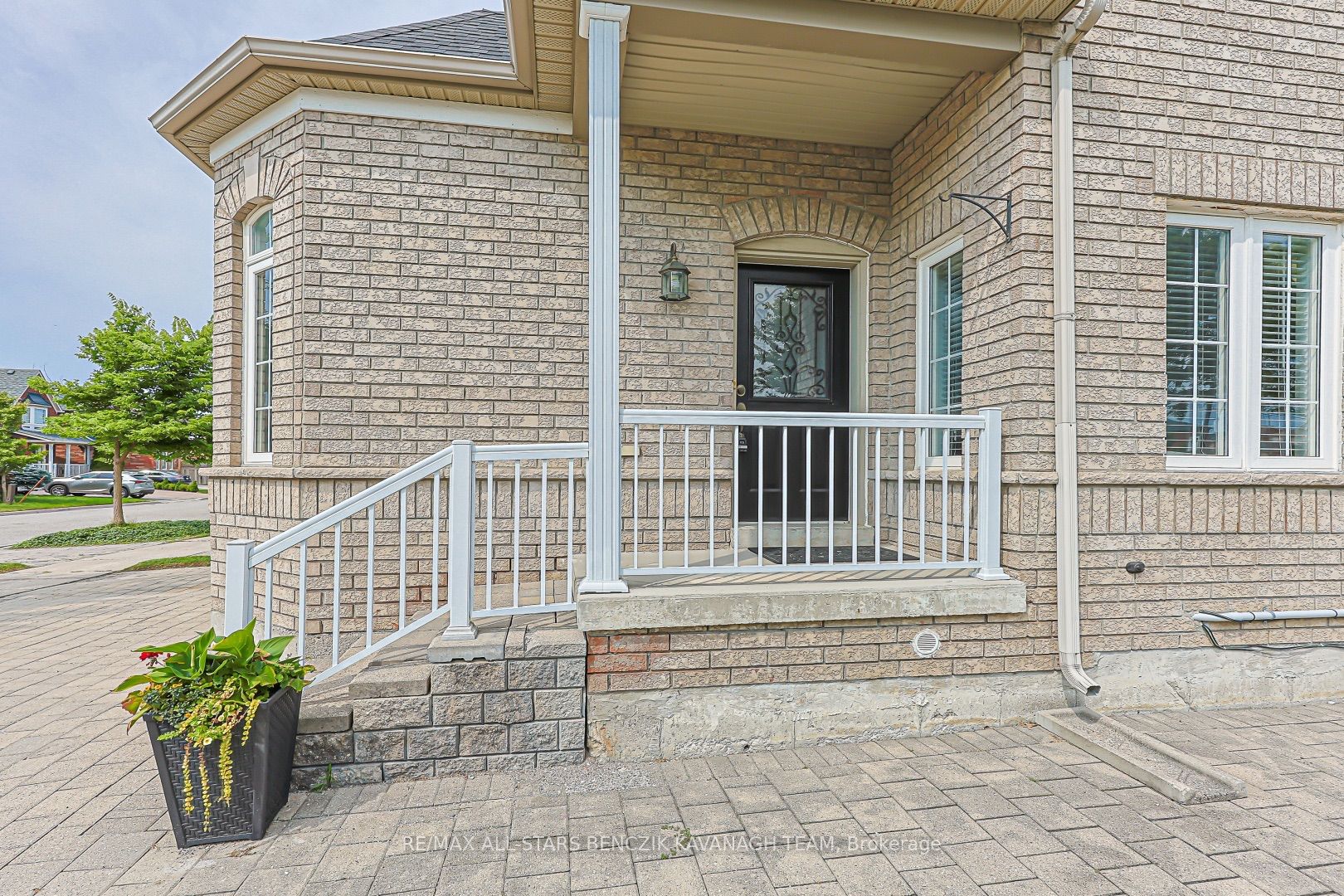 57 Outlook Terrace Drive Property Photo 6