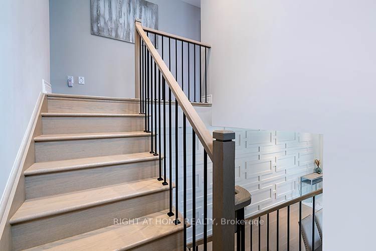 87 Carondale Square Property Photo 11