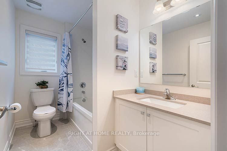 87 Carondale Square Property Photo 16
