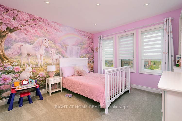 87 Carondale Square Property Photo 17