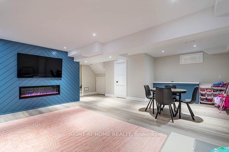87 Carondale Square Property Photo 21