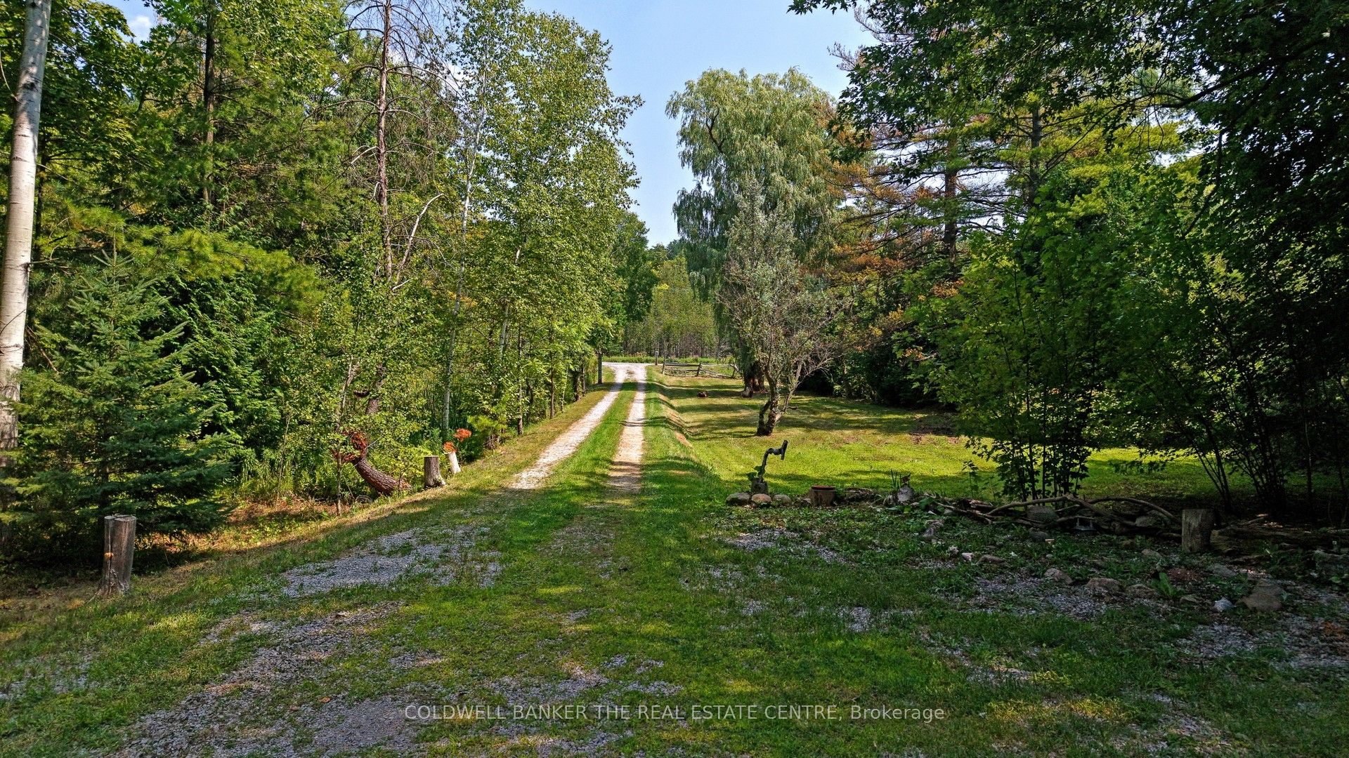 15600 Weston Road Property Photo 5