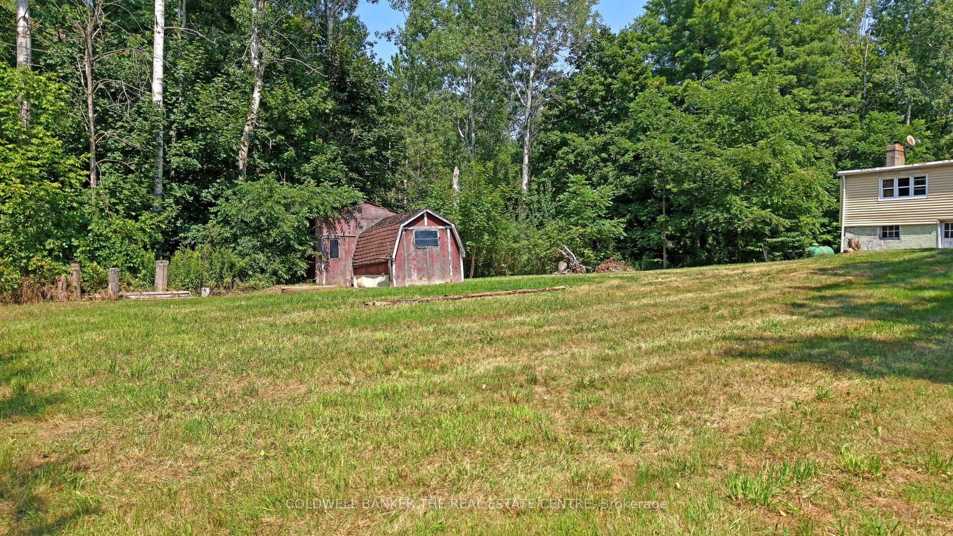 15600 Weston Road Property Photo 8