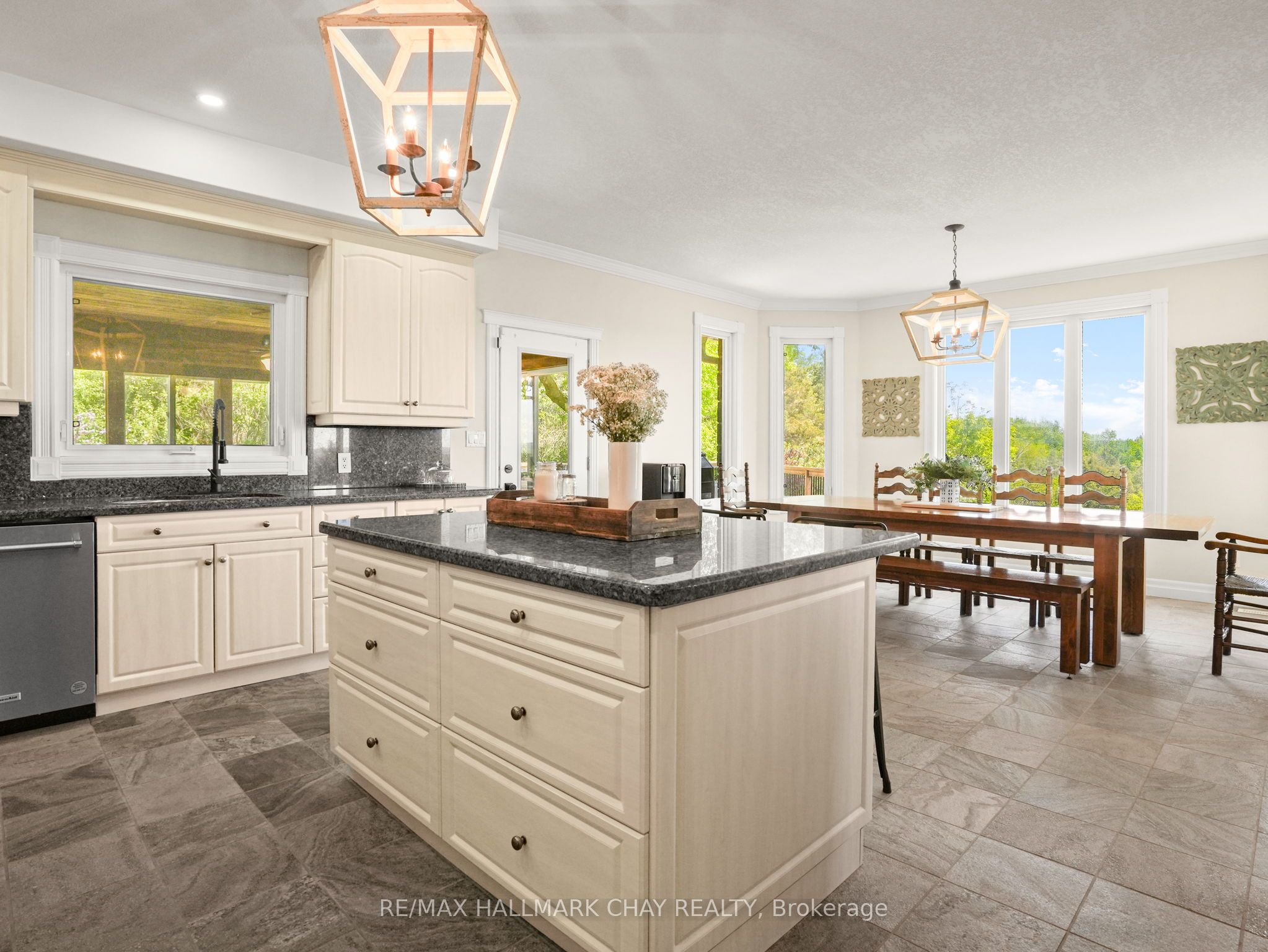 7765 5 Sideroad Tosorontio Property Photo 11