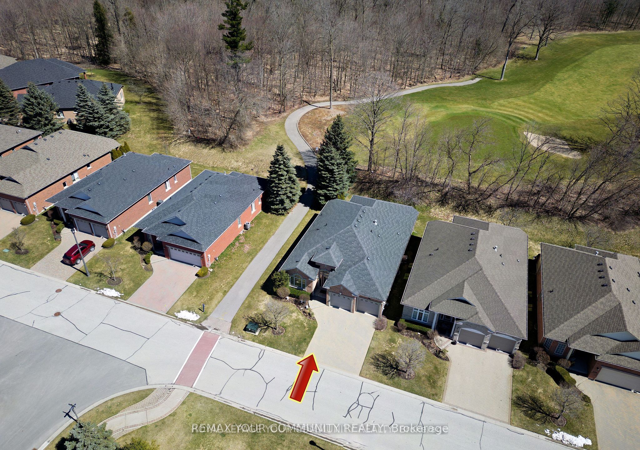 158 Legendary Trail Property Photo 3